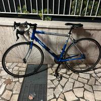 Bici da corsa Btwin alluminio nuova