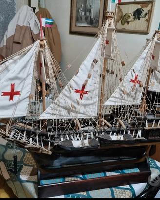 Modellino barca in legno espanola