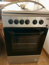 Piano cottura con forno integrato