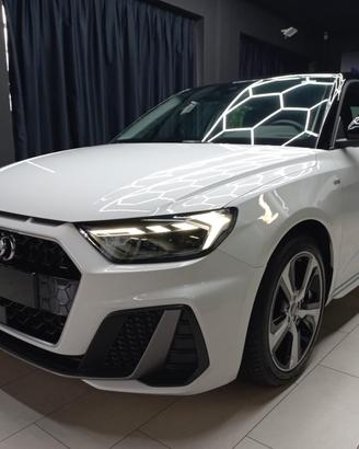 Audi A1 SPB 30 TFSI S tronic line edition
