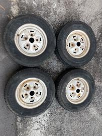 Cerchi e gomme defender range rover