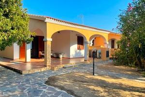 Villa capo schiera rif.56/25