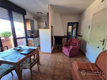 Appartamento di 55 m² con 2 locali e box auto a Mo