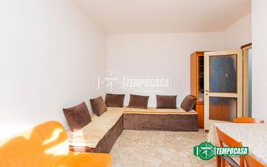 AMPIO BILOCALE CON CANTINA