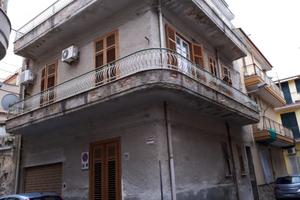 Vendita palazzina indipendente