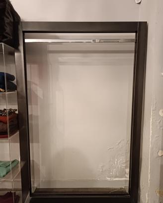Moduli per arredamento negozio di abbigliamento