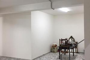 LOCALE 90MQ Pressi Chiesa S.Rita FL147