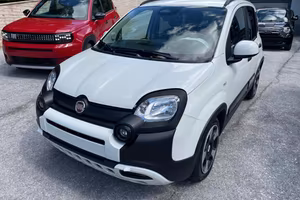 FIAT Panda 1.0 FireFly S&S Hybrid Pandina