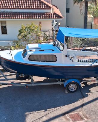 Pilotina MAYLAND 16 + HONDA 40/60HP + Carrello