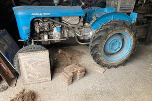 Trattore agricolo Landini r3000 targa e libretto