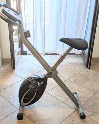 Cyclette pieghevole 