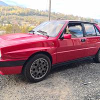lancia delta HF  integrale 16v