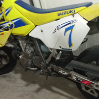 Suzuki drz SM 400