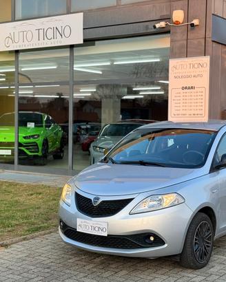 Lancia Ypsilon 1.2 69 CV 5 porte S&S Platinum