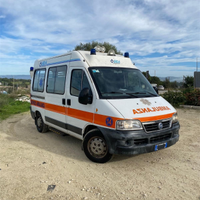 Ambulanza Fiat Ducato funzionante