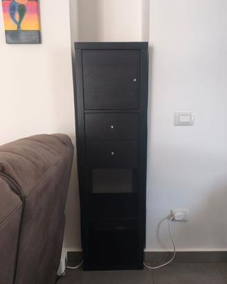 Kallax con accessori colore marrone-nero