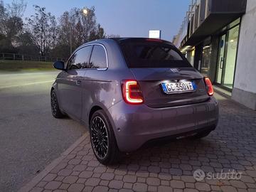 Fiat 500 cabrio "la prima"