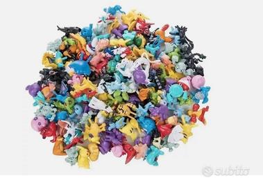 Mini Figure Pokémon Set da 24 Personaggi Sigillati