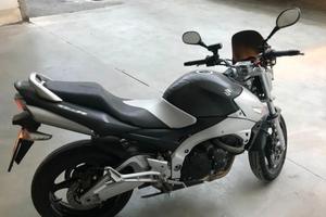Suzuki GSR 600