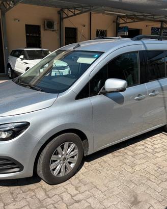 Mercedes T 180 D PREMIUM 7G-DCT Long GANCIO OK NE