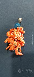 Ciondolo e anello in corallo