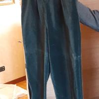 Pantaloni in velluto neri