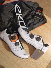 Scarpe ciclismo nuove Ekoi uomo
N.42 