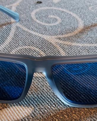 Occhiali da sole nuovi originali grigio e blu
