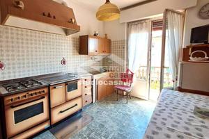 Villa di 365 m² con box auto doppio a Mori