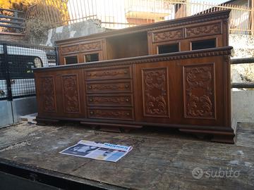 Credenza più tavolo rotondo