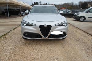 Alfa Romeo Stelvio 2.2 Turbodiesel 190 CV AT8 Q4 S