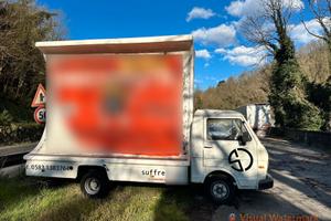CAMION VELA VOLKSWAGEN