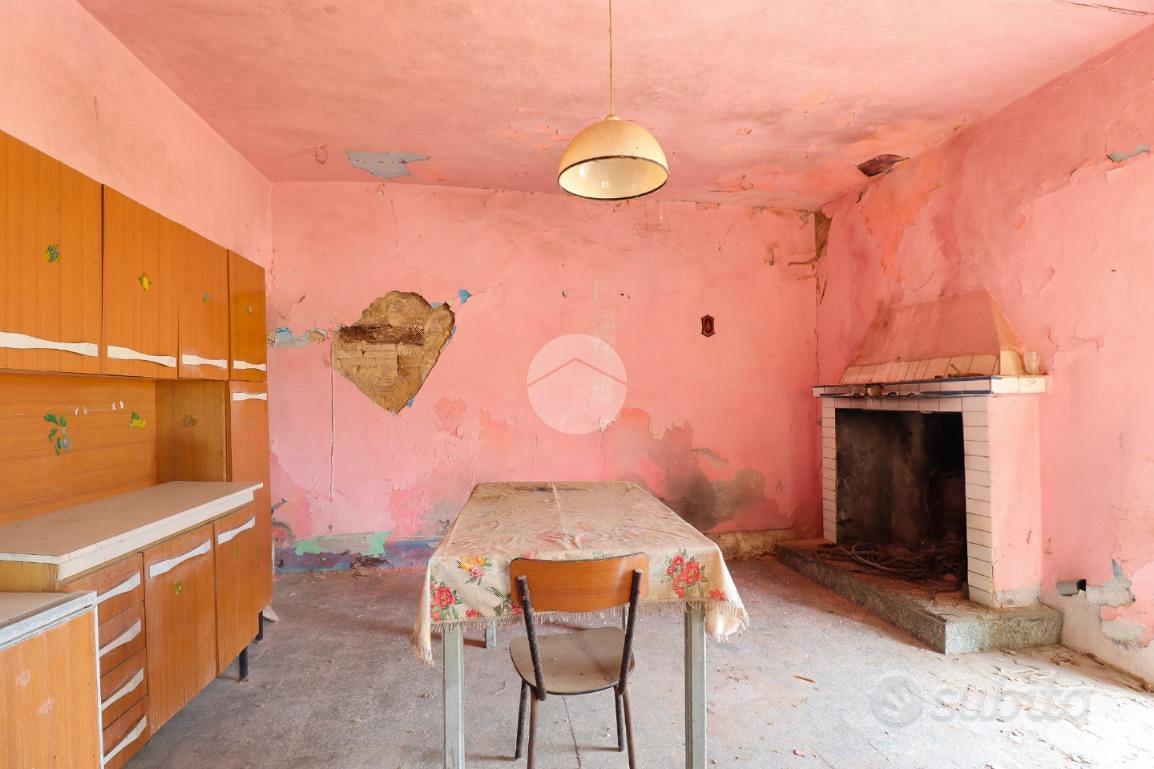 RUSTICO A TOLLO - Vista 4