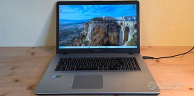 Asus VivoBook Pro N705U i78565U/16Gb/GTX 1050 4Gb