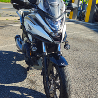 Honda NC750X DCT 2021 Urban + faretti