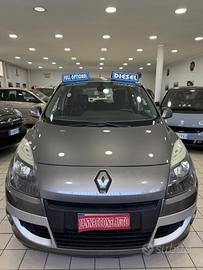 Renault Scenic xmod 1.5 dci