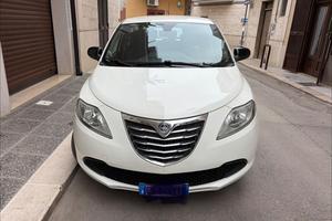 Lancia ypsilon 1.2