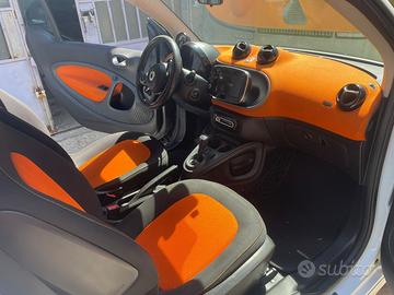 Interni smart 453
