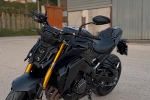 Suzuki gsx-s 1000