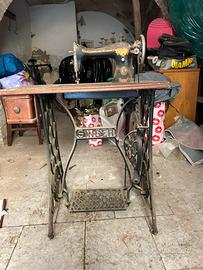 Macchina Singer epoca