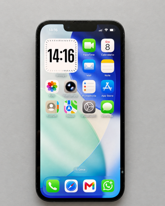 iPhone 16e