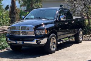 Dodge RAM 1500 5.7 Hemi V8