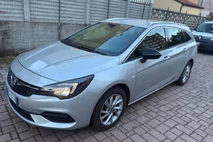 Vende  Opel Astra st 1.5
