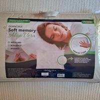 Cuscino soft memory con aloe vera Fixomed