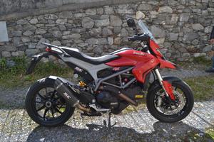 Ducati Hyperstrada 821 - 2016