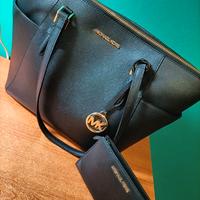 Borsa e portafoglio Micheal Kors