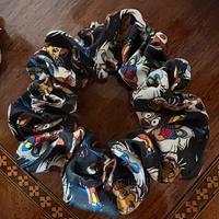 Scrunchies elastici per capelli