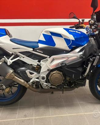 Aprilia RSV 1000 Tuono R