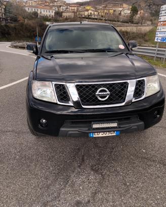 Nissan Navara 2.5 dCi 190CV 4 porte Double Cab XE