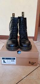 Anfibi Dr. Martens 1490